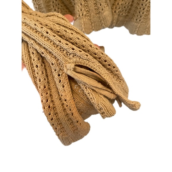 Rave, Tan knit sweater, jacket, cardigan, size medium - Picture 8 of 9